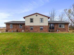 8861 Cady Rd, Jackson, MI 49201