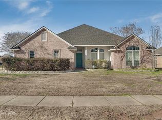 2521 Brookhaven Dr #DR827, Bossier City, LA 71111