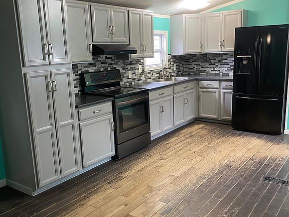 5th image of 3302 W Dana Rd