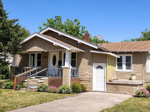 1606 Avenue B, Dodge City, KS 67801