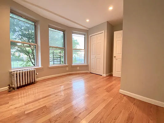 Rented by Living New York | media 20