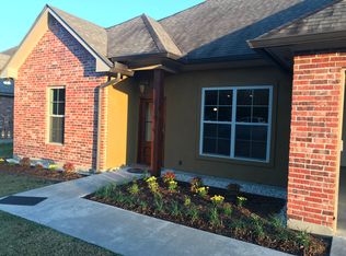 1109 Jules Broussard Rd, Breaux Bridge, LA 70517