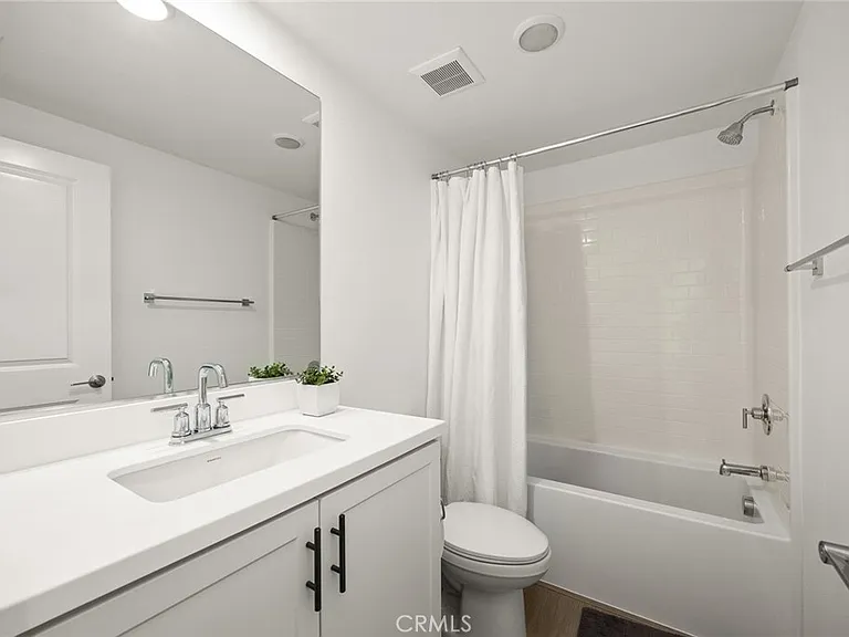 11026 Momentum Dr — Photo 13