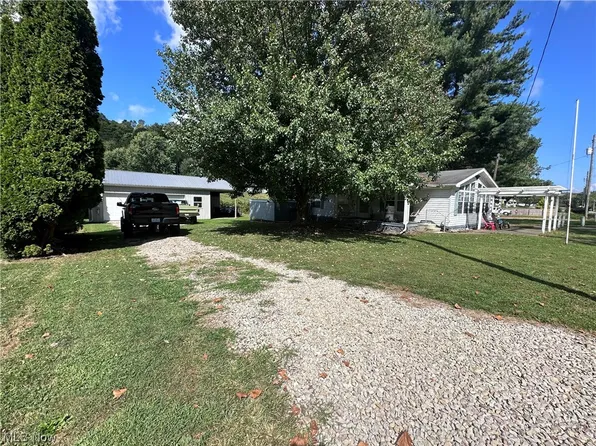 6351 N State Route 669 NW, McConnelsville, OH 43756