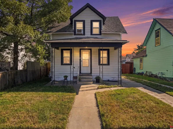 938 S 2nd St, Lincoln, NE 68508
