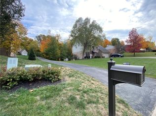 24 English Creek Dr, Cincinnati, OH 45245