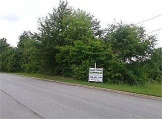 1st image of 5601 Ej Oliver Blvd