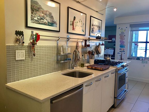 5th image of 549 W 123rd St APT 16A