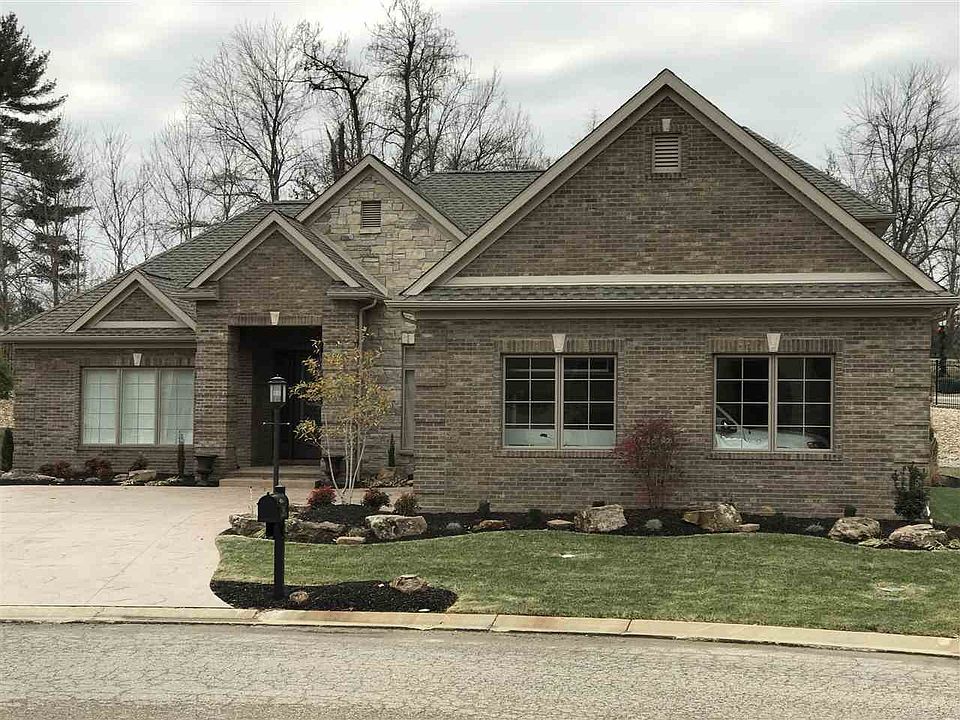 1st image of 6421 Woodfield Ct