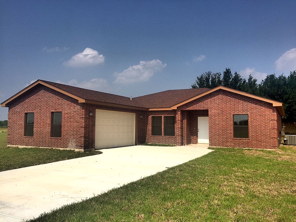 1st image of 28395 Richmond Dr