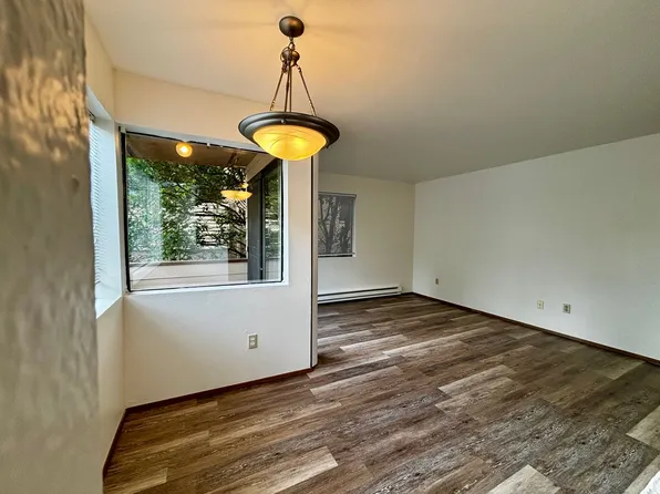 Kelsey House Apartments, 17120 15th Ave NE #N-109, Seattle, WA 98155