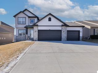 17081 Christensen Rd, Gretna, NE 68028