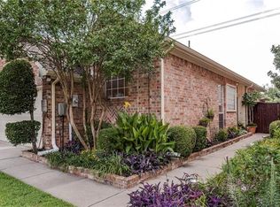 2084 Montclair Ln, Lewisville, TX 75067
