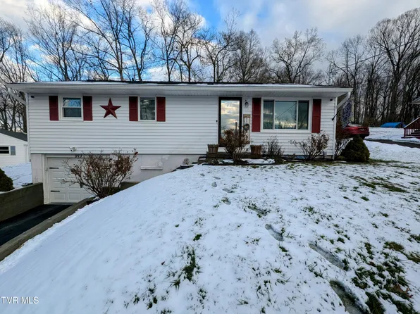 913 Quillen St, Kingsport, TN 37665