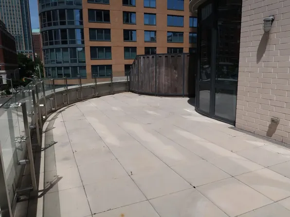 309 Gold Street image 6 of 14