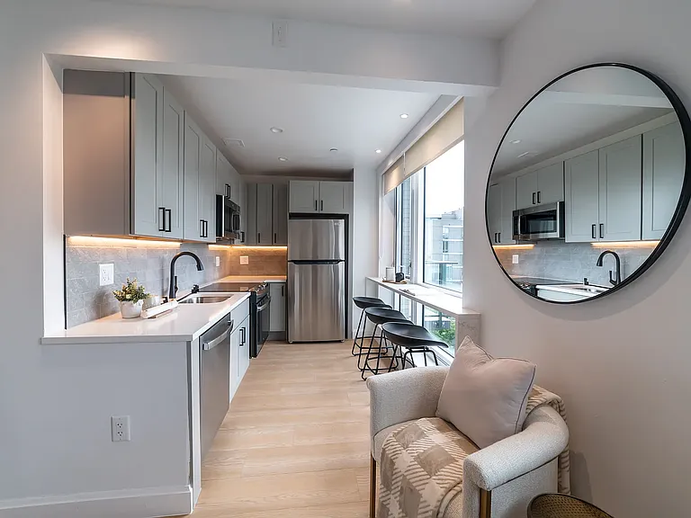 3745 Riverdale Ave #3 — Photo 4