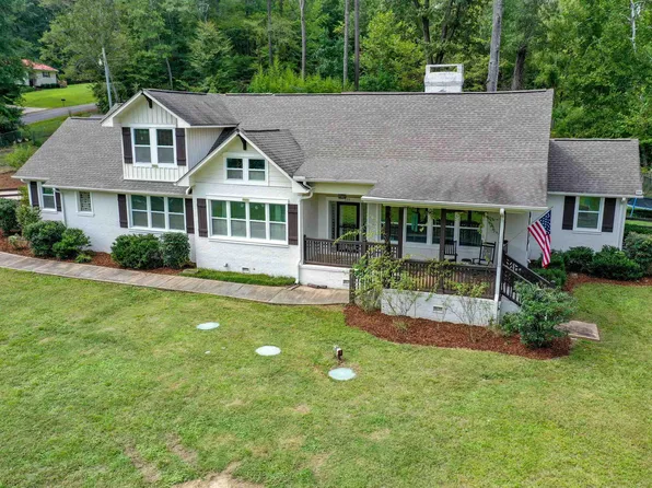 111 Royal Oaks Dr, Leeds, AL 35094