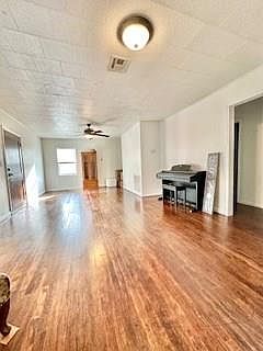 3rd image of 4349 County Road 2400