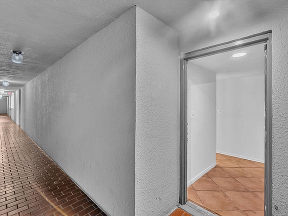 3rd image of 13250 SW 88th Terrace N #303