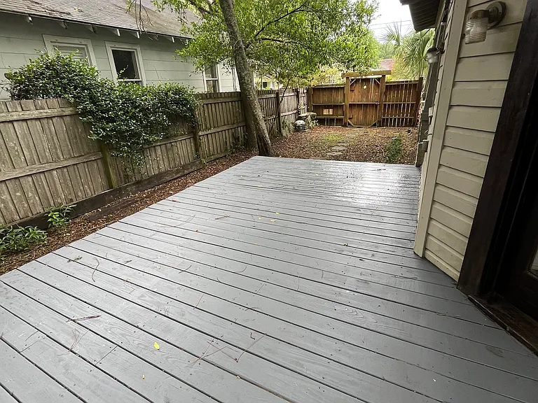 2263 Gilmore St — Photo 31