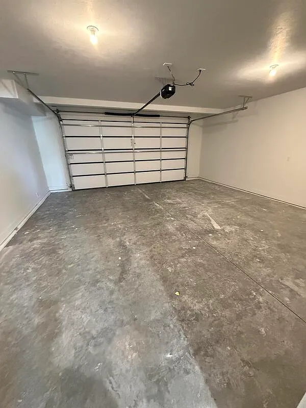 96 N 400 W — Photo 3