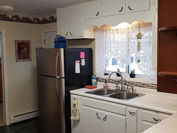 2nd image of 9124 State St #66