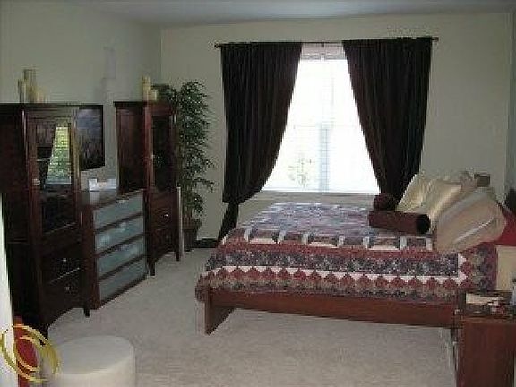 2nd image of 573 Napa Valley Dr #1