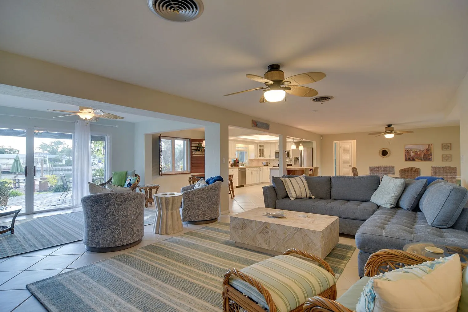 3 bed, 2.0 bath, 1894 sqft, $8,178 — Photo 1