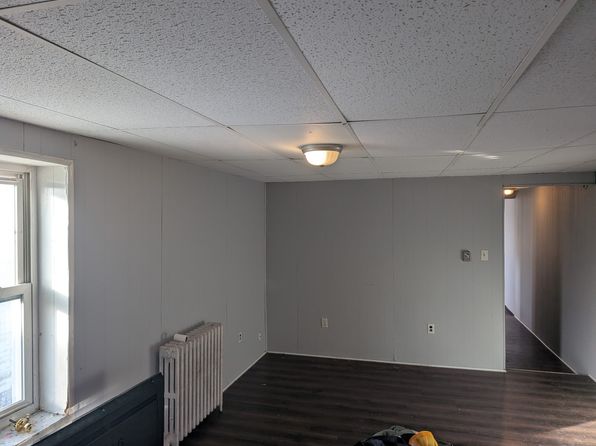 225 W Centre St APT 3