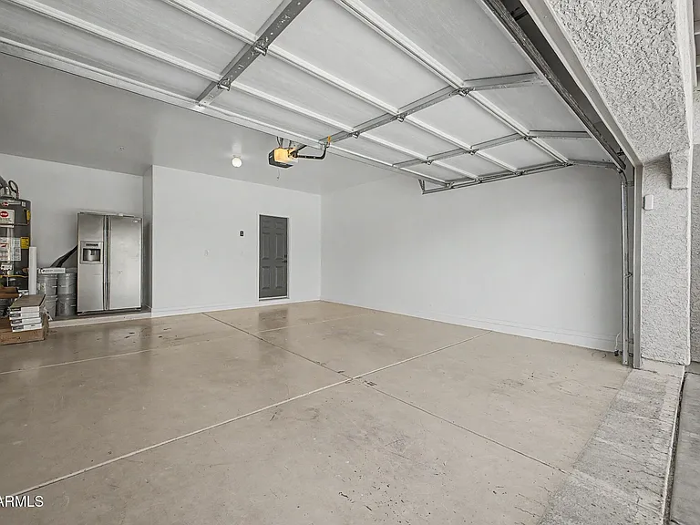 7062 W Andrew Ln — Photo 45