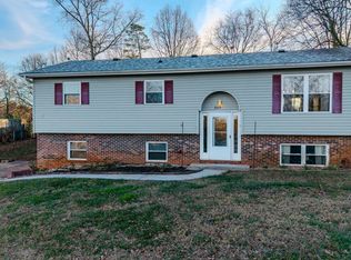 205 Blue Ridge Ln, Seymour, TN 37865