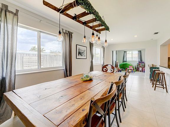 10641 NW 20th Street, Pembroke Pines, FL 33026