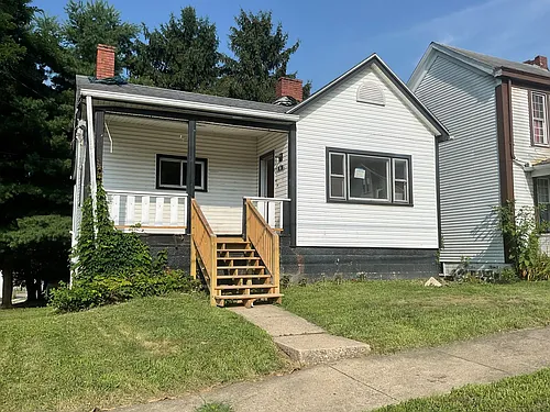 3 Poplar Ave Photo 1