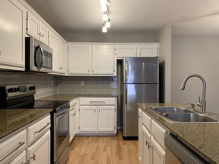 3007 Windrift Ave #2 — Photo 12