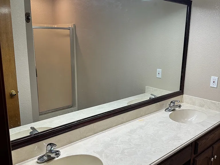Secondary bathroom
