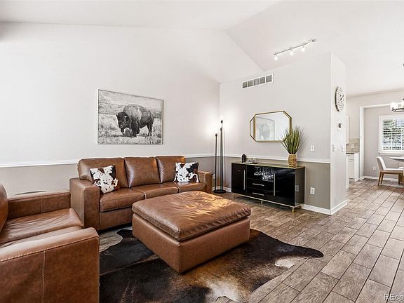 4th image of 9894 Mulberry Way