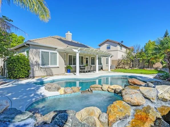 1036 Sandwick Way, Folsom, CA 95630