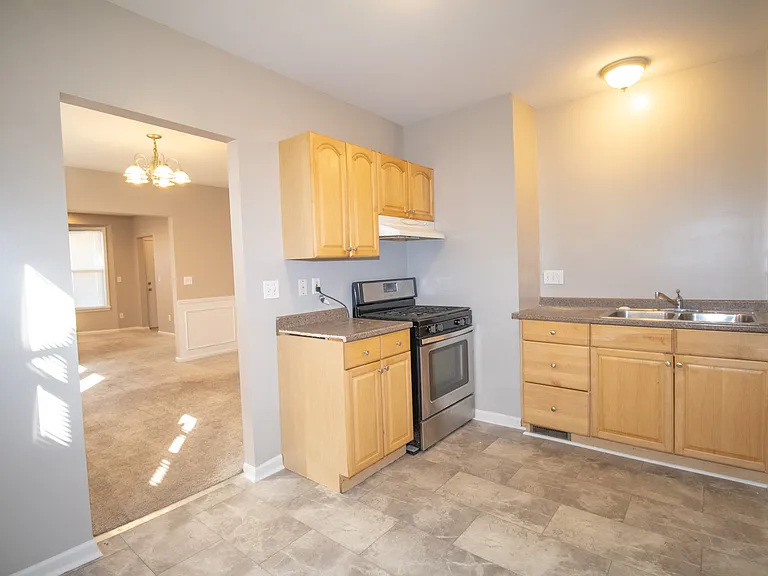 1215 Coolidge Hwy — Photo 13