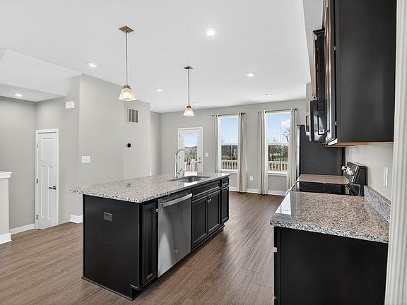 5th image of 4504 Fountainbridge Ct