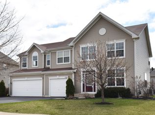 536 Litchfield Way, Oswego, IL