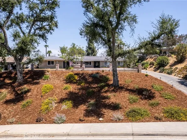 645 Los Altos Dr, Redlands, CA 92373