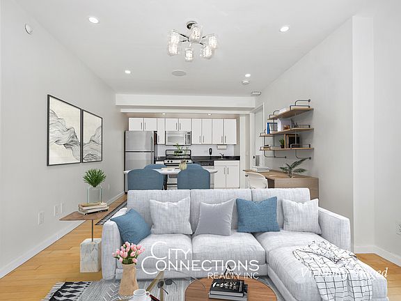 4th image of 20 West St APT 28F
