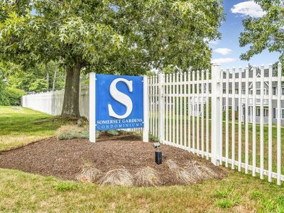 450 Somerset Ave APT 504, Taunton, MA, 02780