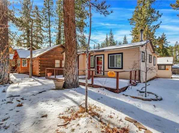 1098 Comanche Dr, Fawnskin, CA 92333