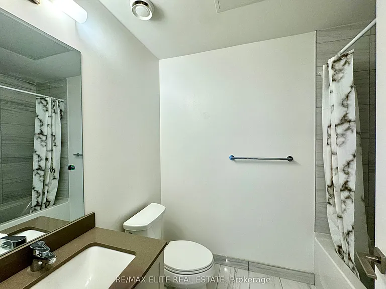 268 Buchanan Dr #915W — Photo 12