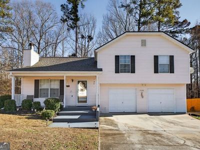 7183 New Dale Rd, Rex, GA, 30273