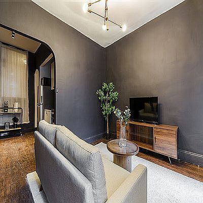 1st image of 338 E 61st St #14