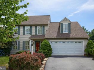 2006 Walfield Dr, Lancaster, PA 17601