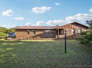 9780 Celia Berryhill Rd, Okmulgee, OK 74447