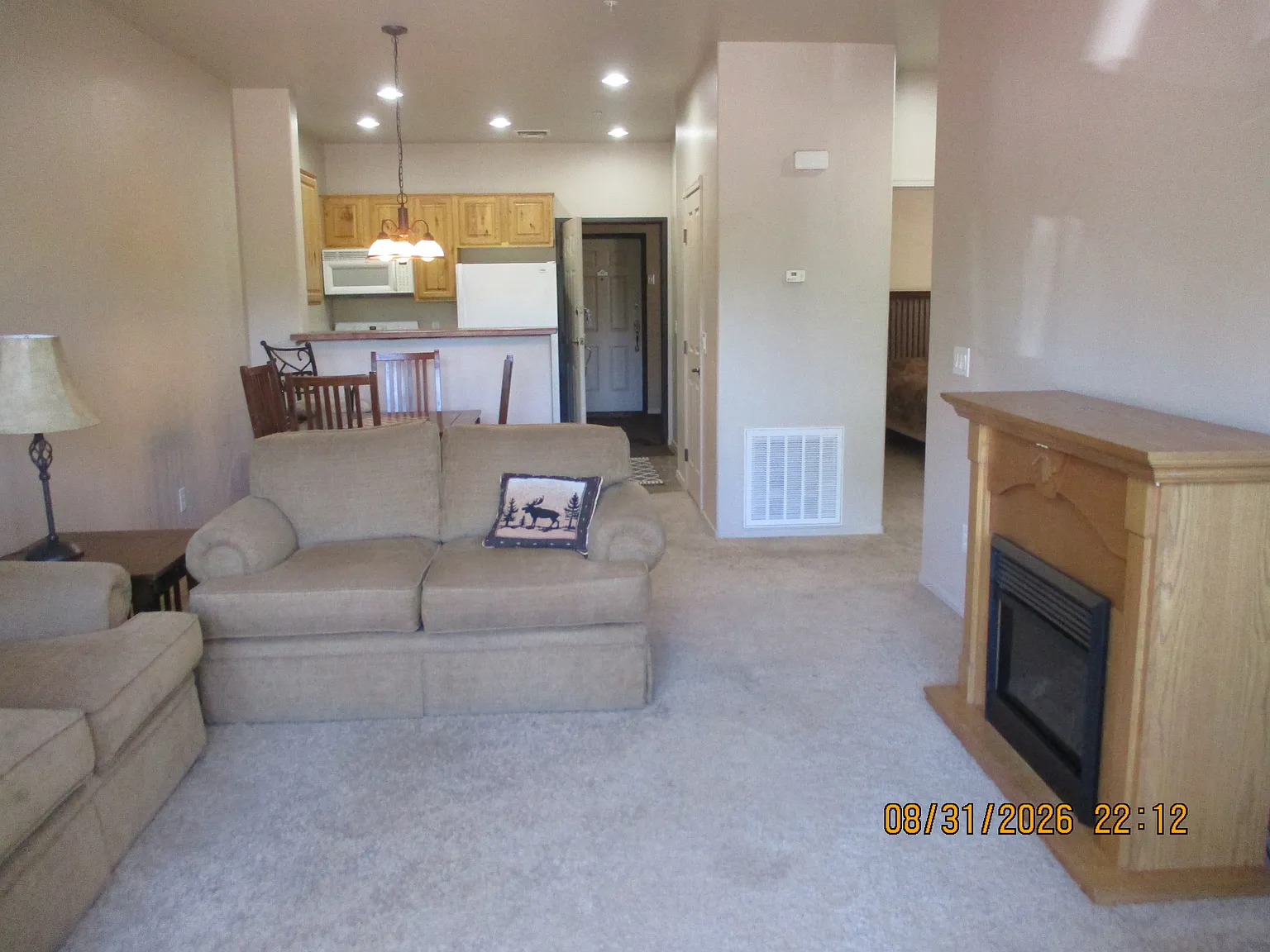 2 bed, 800 sqft, $950 — Photo 3